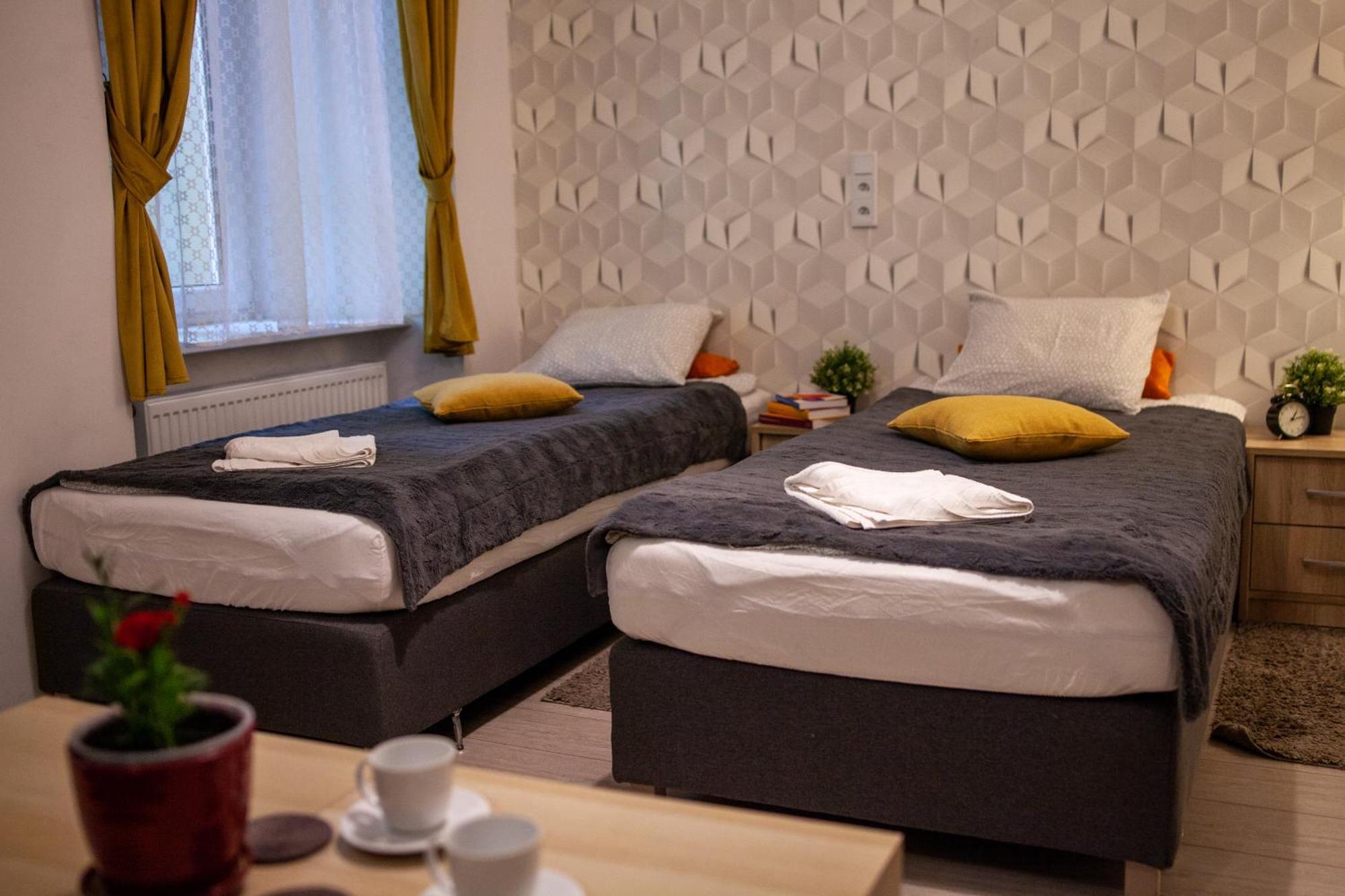 Lukas Guest Rooms Krakow Dış mekan fotoğraf
